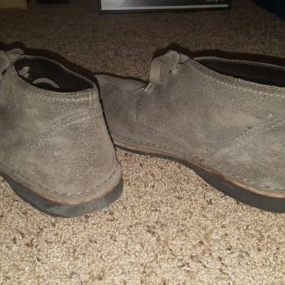 John Varvatos Men\'s Gray Chukka Boots main image 6